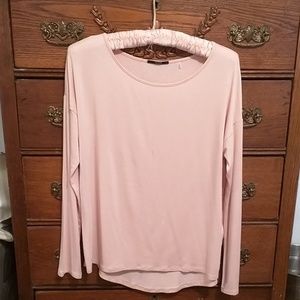 Tahari long sleeve tee